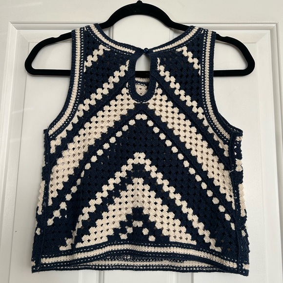Navy and Cream Chevron Crochet Crop Top - Picture 5 of 6